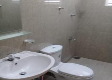 Room for rent Ladies